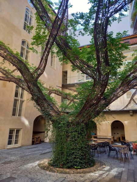 nadacevia Green Structure Prag Mamaison Hotels