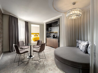 Mamaison Hotel Chain Bridge Budapest