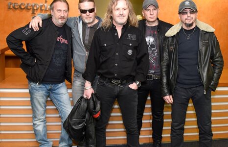 Kabát presents the new the Ice Hockey World Championship song at the Clarion in Vysočany