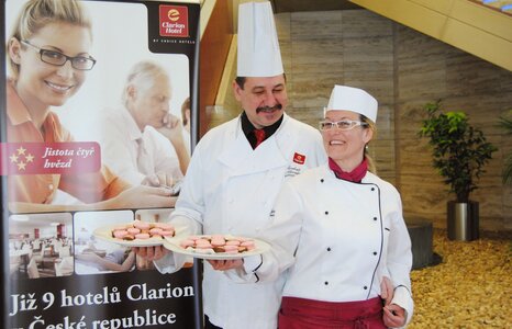 VYSOČANSKÝ CLARION OSLAVIL STYLOVĚ SVÁTEK SV. VALENTÝNA