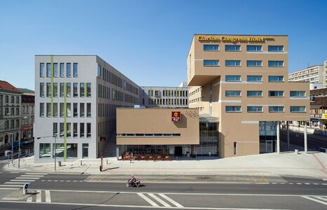 KRÁSA OPĚT POMOHLA