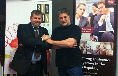 SVĚTOZNÁMÝ TENORISTA JOSÉ CURA NADCHL OSTRAVSKÉ PUBLIKUM NA JEDINÉM KONCERTU V ČR